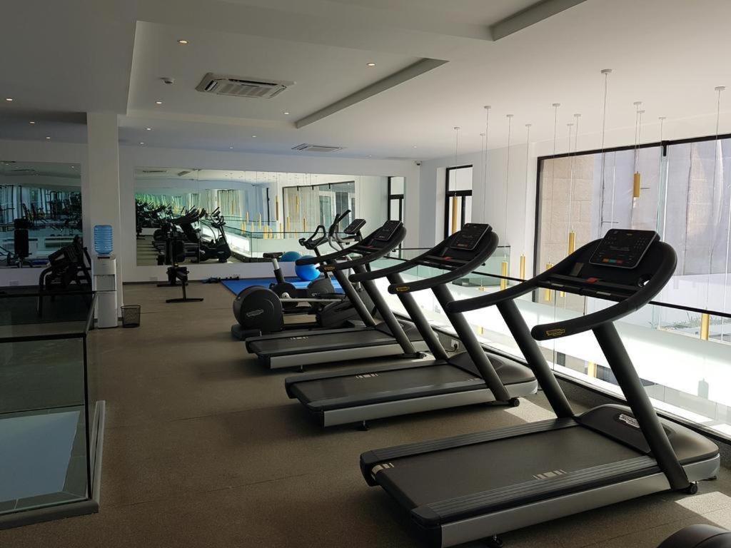 אקרה Embassy Gardens Luxury Suites Cpg מראה חיצוני תמונה