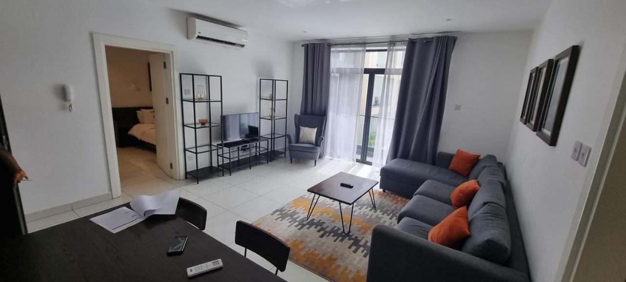 אקרה Embassy Gardens Luxury Suites Cpg מראה חיצוני תמונה