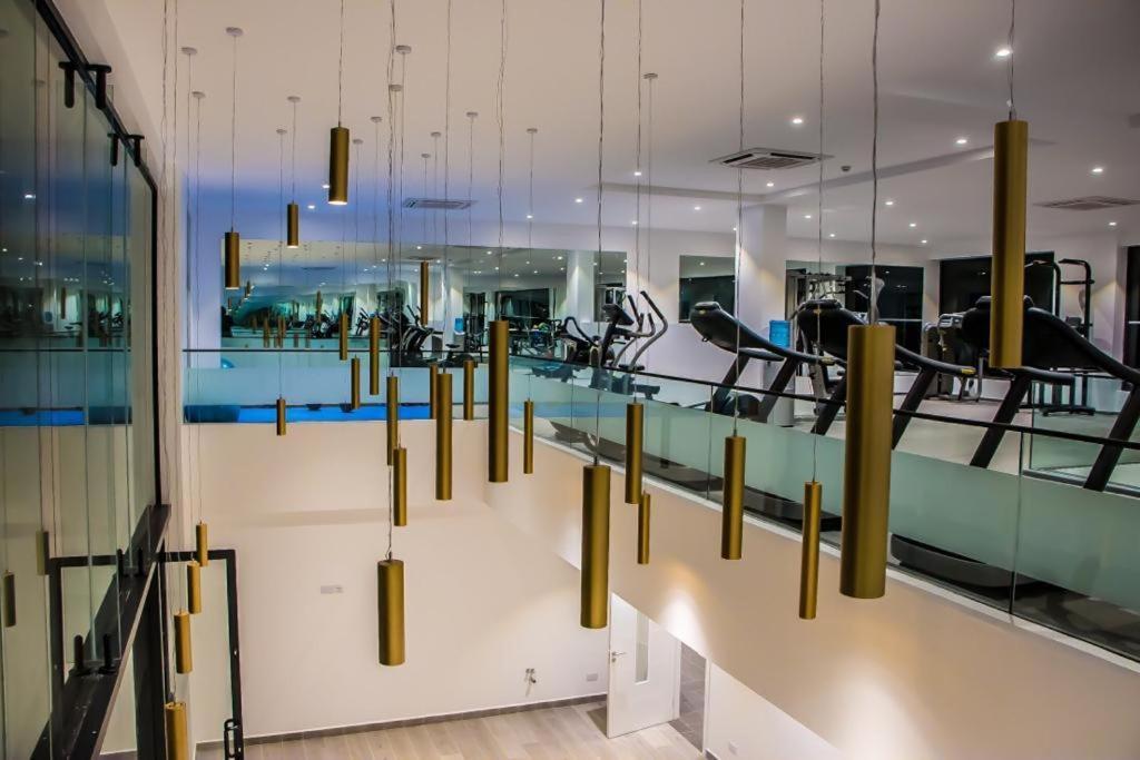 אקרה Embassy Gardens Luxury Suites Cpg מראה חיצוני תמונה