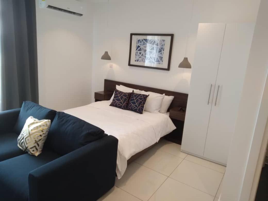 אקרה Embassy Gardens Luxury Suites Cpg מראה חיצוני תמונה