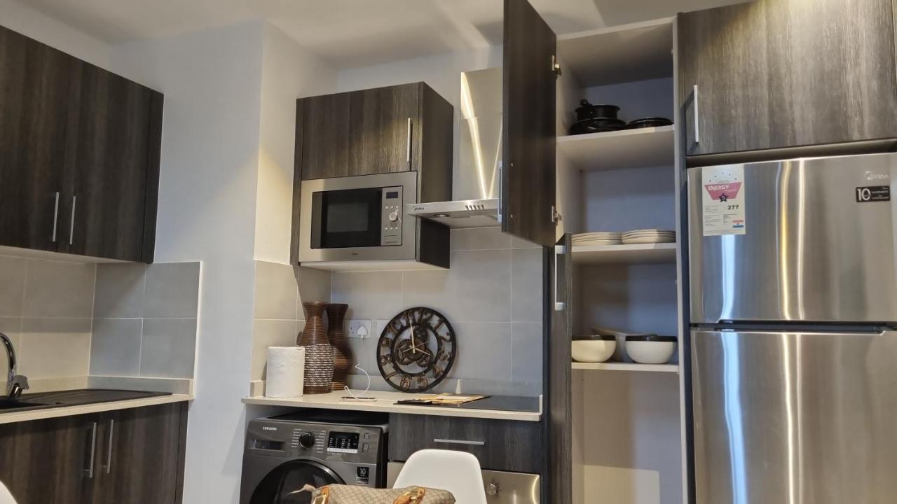 אקרה Embassy Gardens Luxury Suites Cpg מראה חיצוני תמונה