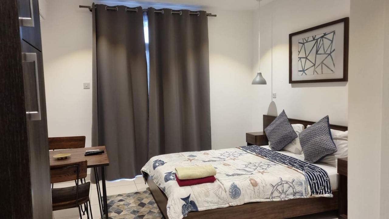 אקרה Embassy Gardens Luxury Suites Cpg מראה חיצוני תמונה