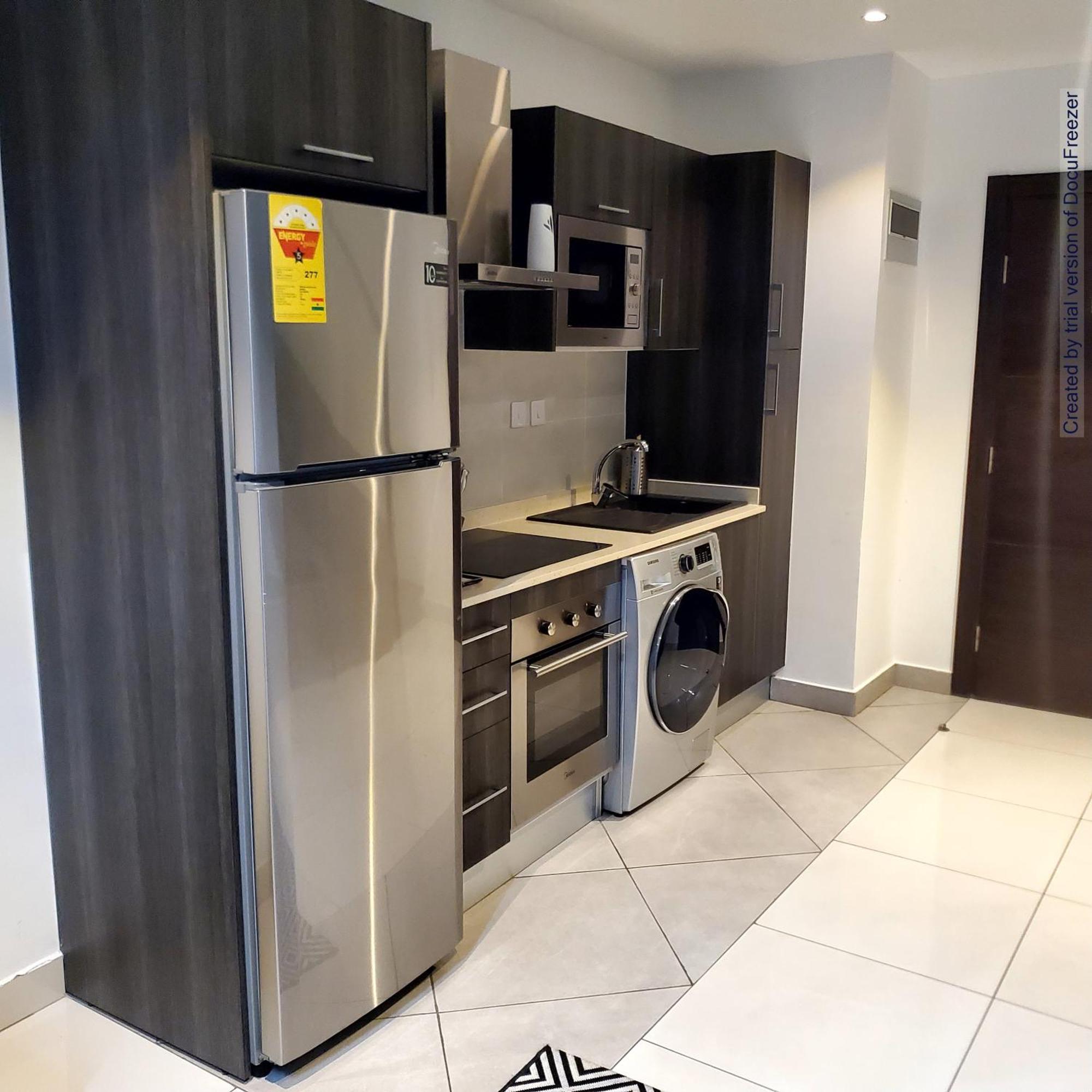 אקרה Embassy Gardens Luxury Suites Cpg מראה חיצוני תמונה