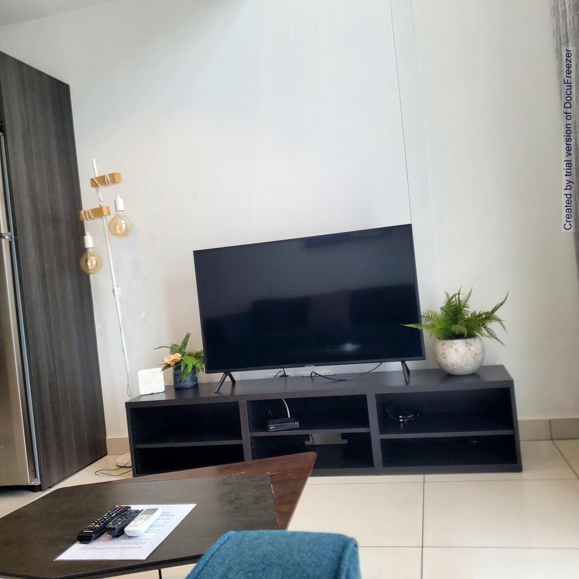 אקרה Embassy Gardens Luxury Suites Cpg מראה חיצוני תמונה