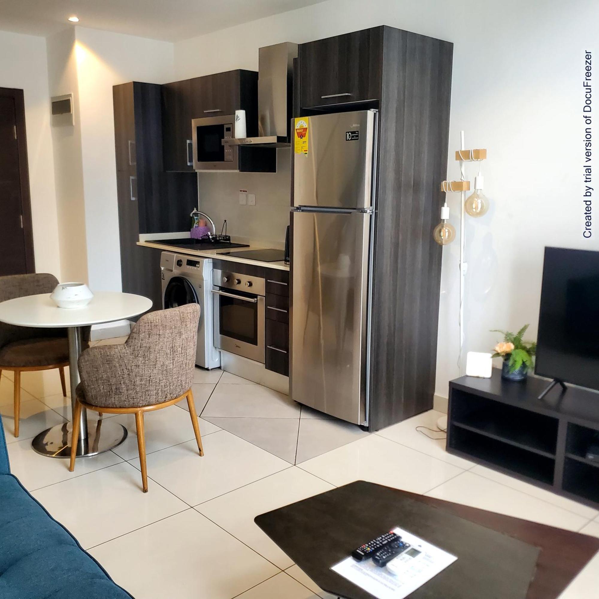 אקרה Embassy Gardens Luxury Suites Cpg מראה חיצוני תמונה