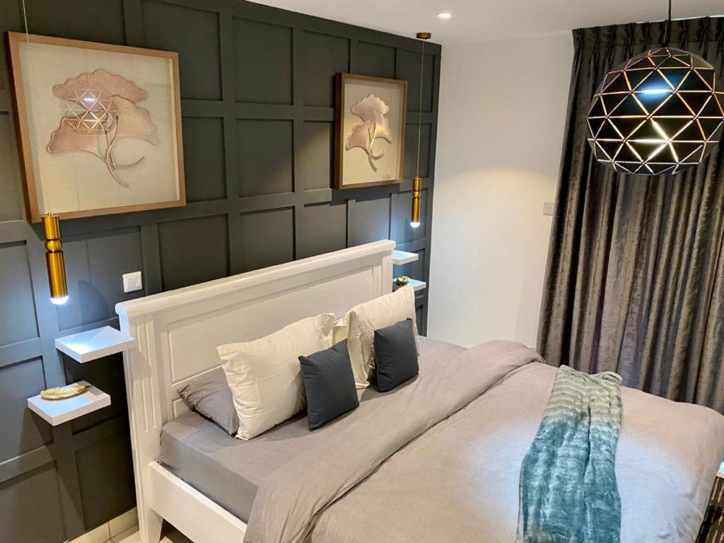 אקרה Embassy Gardens Luxury Suites Cpg מראה חיצוני תמונה